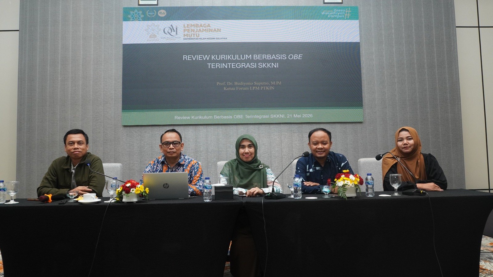 FEBI Hebat Bermaslahat! Prodi Bisnis Digital Siapkan Kurikulum Masa Depan yang Unggul dan Beretika